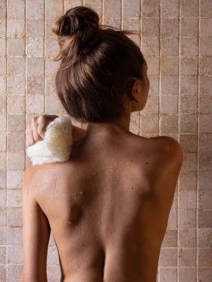 Loofah exfoliating sponge - Bath accessory | Tadé