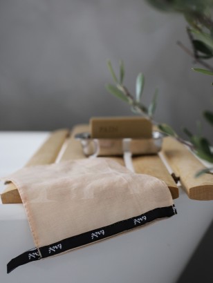 Gant soie naturelle exfoliant – Acessoires de bain | Tadé
