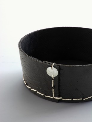 ROUND BASKET · Recycled tire