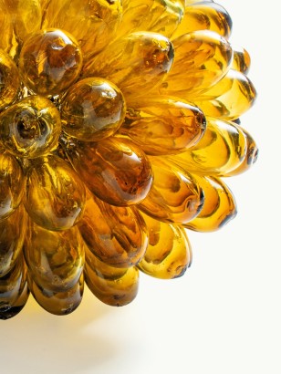 CLUSTER M· Amber