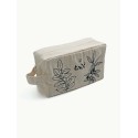 TROUSSE DE VOYAGE ·