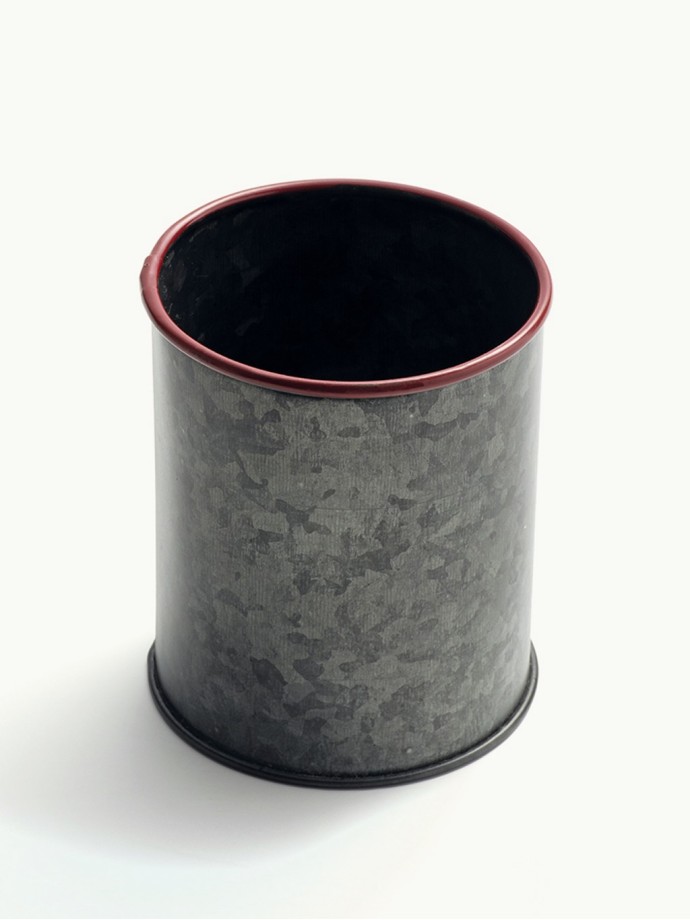 CUP BRUSHES BLACK & RED ·