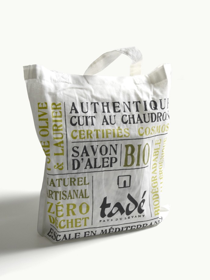EMPTY TOTE BAG · by Tadé