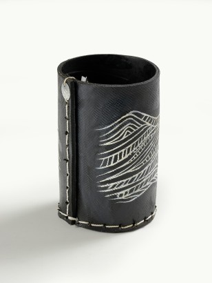 COVERED UTENSIL HOLDER WITH...
