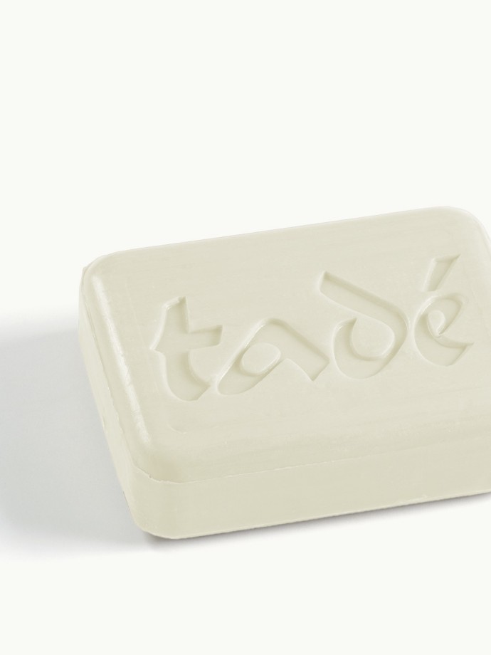 Extra-rich soap with almond oil - Organic Seville Pomegranate Soap 100g