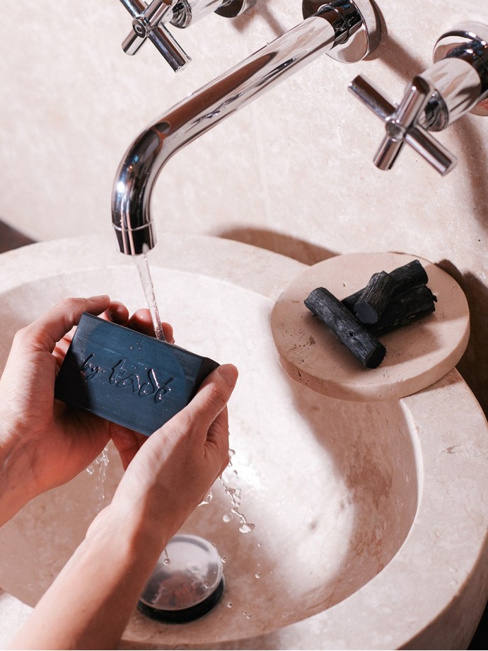 Savon d'Alep Charbon Detox - Soin peau acnéique | Tadé