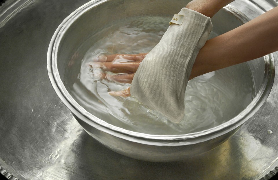 Natural cleansing care for face and body | Tadé