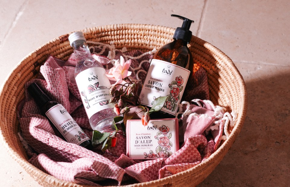 Scent of the rose of Ispahan | Tadé.fr