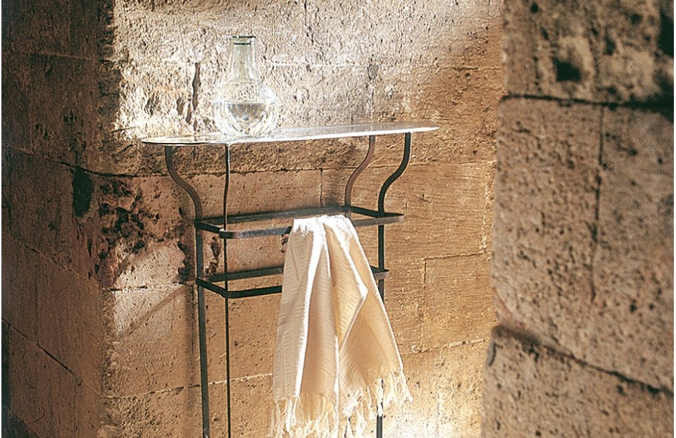 Artisanal Mediterranean-inspired decoration | Tadé