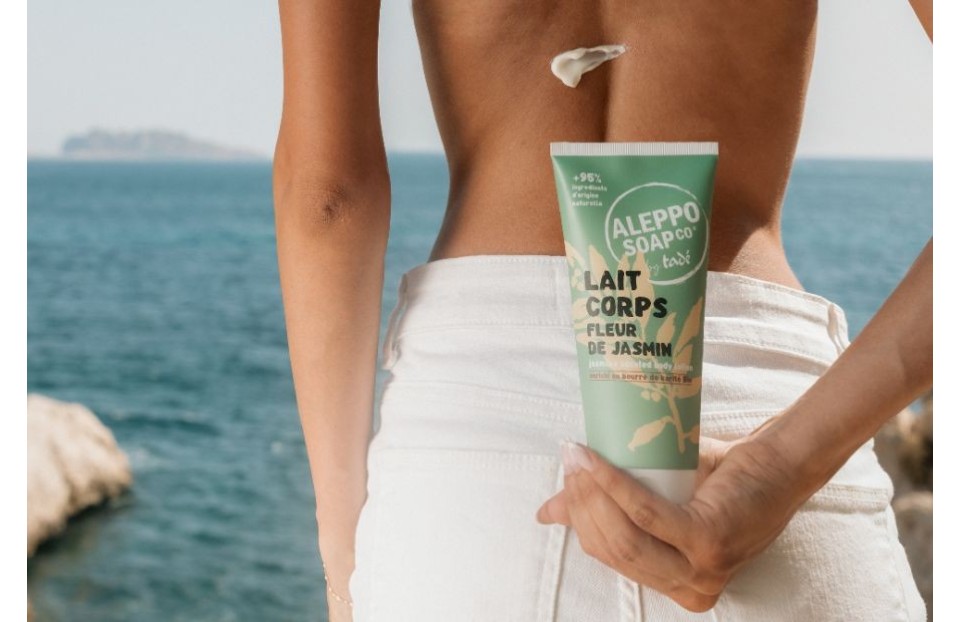 Laits corps & crèmes naturelles pour les soins hydratants | Tadé